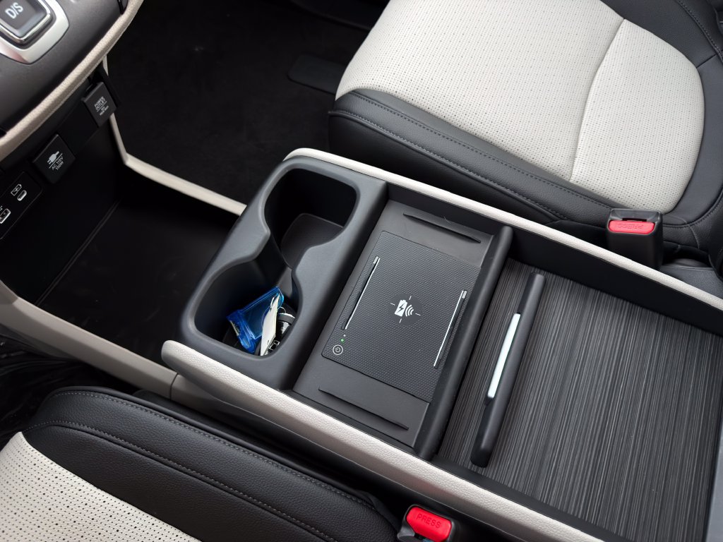Certified 2026 Honda Odyssey Elite image 38