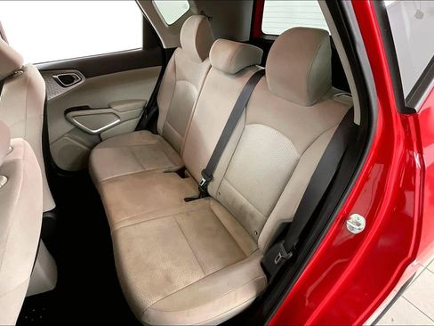 Used 2024 Kia Soul LX w/ Option Group 015 image 21