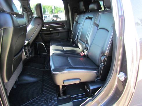 Used 2020 RAM 2500 Laramie AWD/4WD image 12
