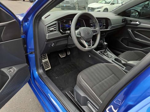 Used 2023 Volkswagen Jetta Sport FWD image 10