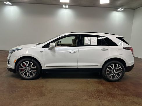 Used 2023 Cadillac XT5 Sportv w/ Platinum Package AWD/4WD image 33