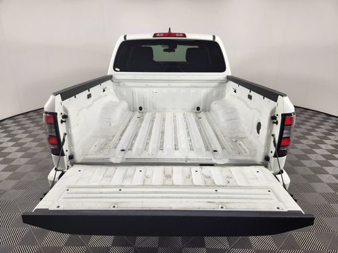 Used 2024 Nissan Frontier SV w/ Tow Package AWD/4WD image 20
