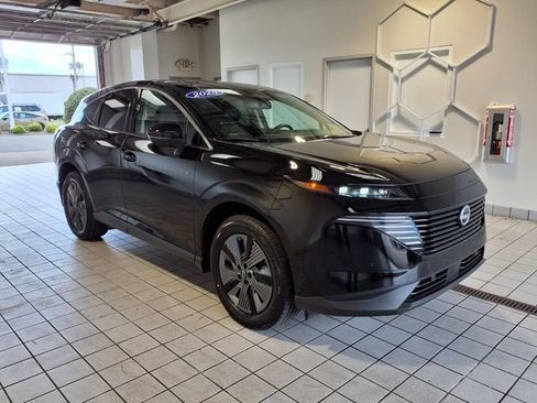 Used 2025 Nissan Murano SL AWD/4WD image 1