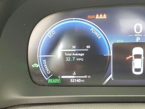 Used 2023 Toyota Crown Limited image 26