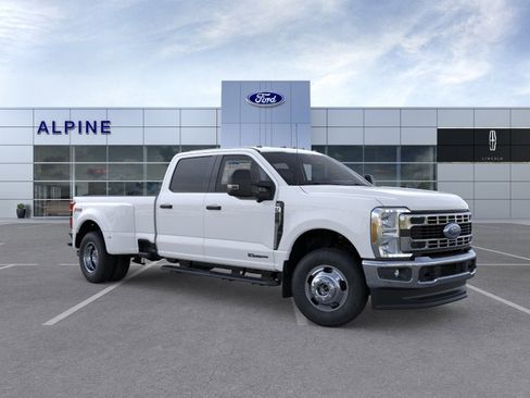 New 2026 Ford F350 XLT w/ 360-Degree Camera Package AWD/4WD image 7