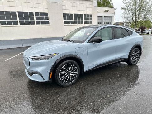 Certified 2024 Ford Mustang Mach-E Premium AWD/4WD image 2