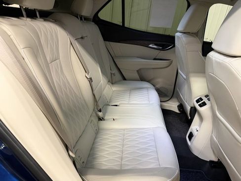 Used 2023 Buick Envision Avenir image 22