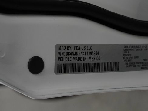 New 2026 Jeep Compass Latitude image 41