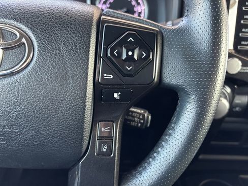 Used 2021 Toyota 4Runner TRD Off-Road Premium image 12