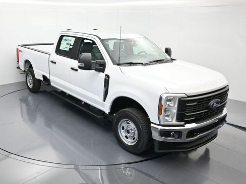 New 2026 Ford F250 XL w/ XL Chrome Package AWD/4WD image 30