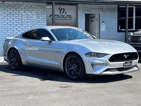 Used 2018 Ford Mustang GT Premium RWD image 13