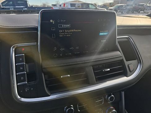 Used 2023 GMC Yukon XL SLE image 22