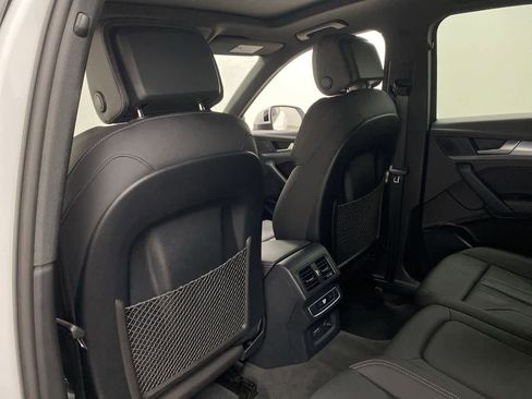 Used 2025 Audi Q5 2.0T Premium image 15