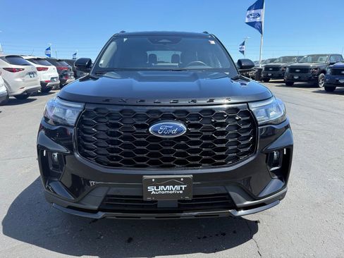 Used 2025 Ford Explorer ST-Line AWD/4WD image 29