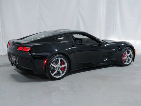 Used 2014 Chevrolet Corvette Stingray Coupe w/ 2LT Preferred Equipment Group RWD image 6