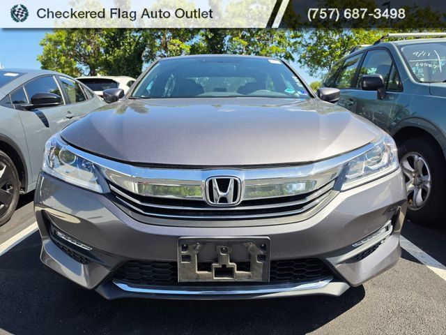 Used 2016 Honda Accord Sport image 2