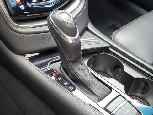 Used 2018 Cadillac CTS Luxury image 28