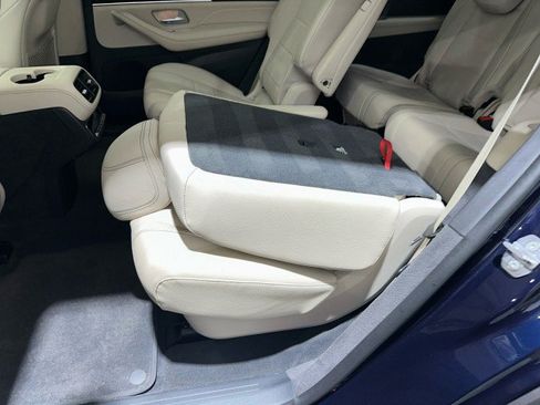 Used 2020 Mercedes-Benz GLS 450 4MATIC image 41