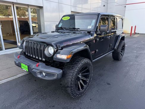 Used 2019 Jeep Wrangler Unlimited Rubicon w/ Uconnect 4C Nav & Sound Group image 1