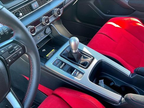 Used 2025 Honda Civic Type R image 16