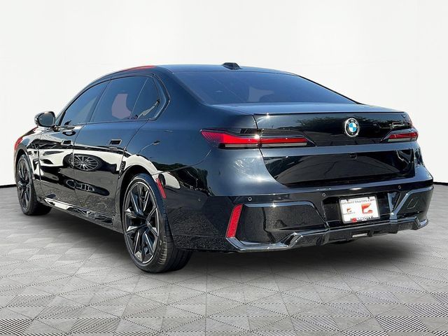 Used 2023 BMW 740i RWD image 5