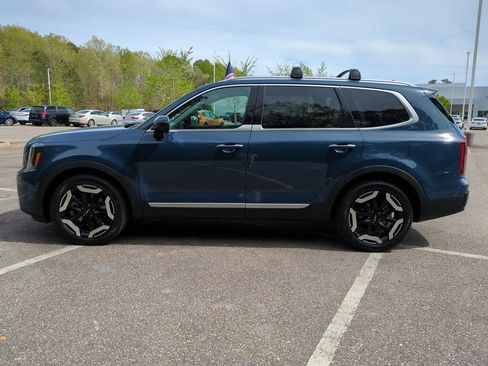 Used 2025 Kia Telluride S AWD/4WD image 7