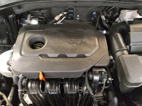 Used 2019 Kia Sorento LX w/ LX Convenience Package image 30