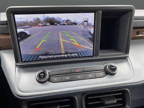 Used 2024 Ford Maverick Lariat image 9