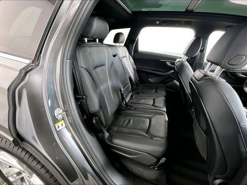 Used 2021 Audi Q7 3.0T Premium Plus w/ Premium Plus Package image 27