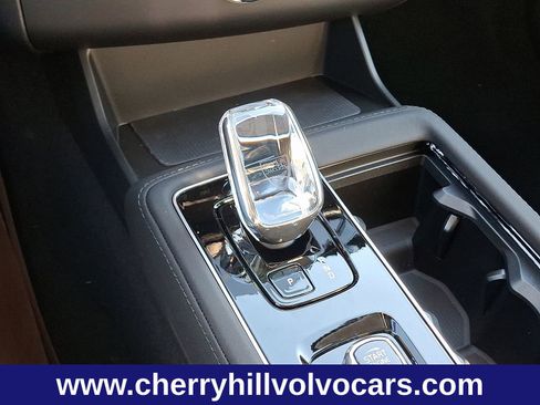 New 2026 Volvo XC90 B6 Plus w/ Protection Package Premier image 11