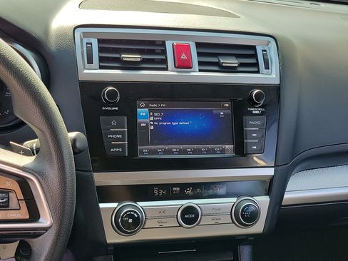 Used 2018 Subaru Outback 2.5i AWD/4WD image 17
