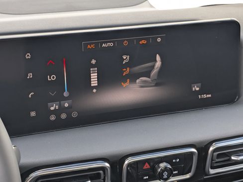 New 2026 Nissan Sentra SV FWD image 15