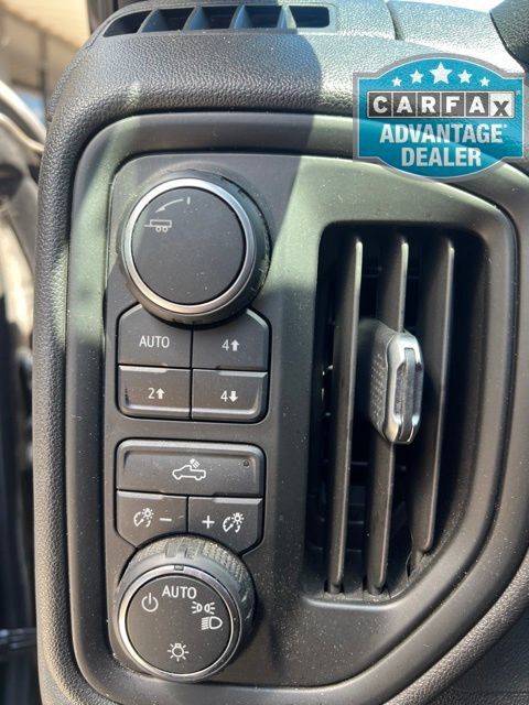 Used 2022 Chevrolet Silverado 1500 Custom Trail Boss AWD/4WD image 5