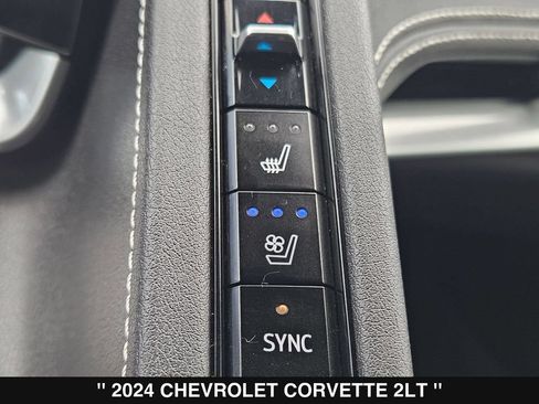 Used 2024 Chevrolet Corvette Stingray Preferred Cpe w/ Z51 Performance Package RWD image 19