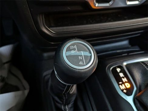 Used 2021 Jeep Gladiator Overland w/ Popular Equipment Package image 21