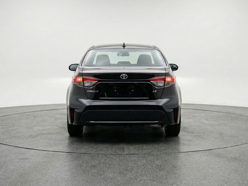Used 2025 Toyota Corolla LE image 7