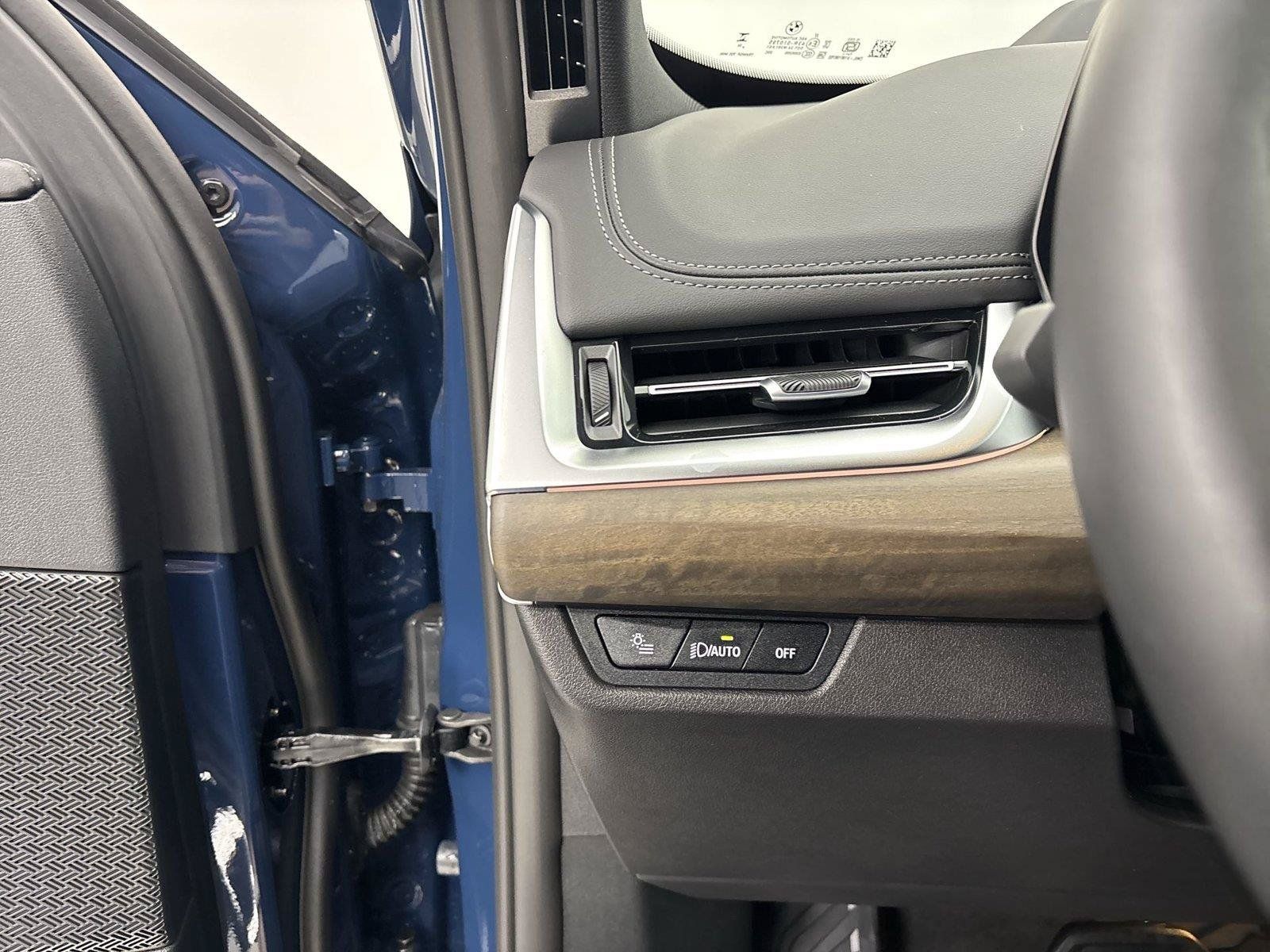 New 2027 BMW X1 xDrive28i AWD/4WD image 31