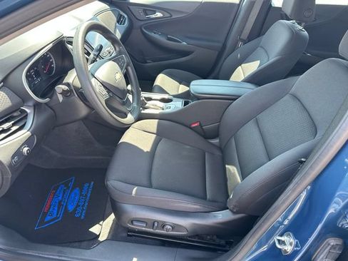 Used 2025 Chevrolet Malibu LT FWD image 15