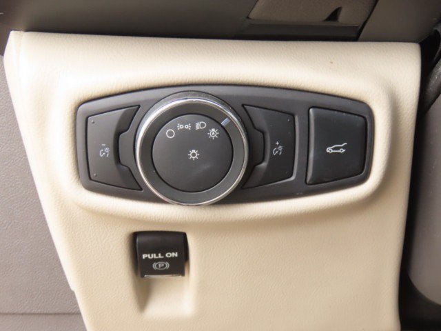 Used 2016 Lincoln MKX Reserve w/ Driver Assistance Package FWD image 24