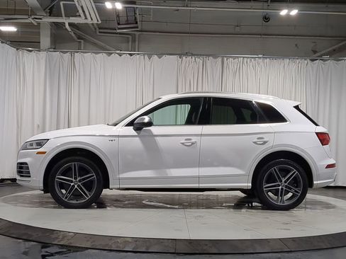 Used 2018 Audi SQ5 Premium Plus w/ Navigation Package image 14