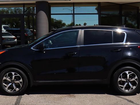 Used 2022 Kia Sportage LX FWD image 8