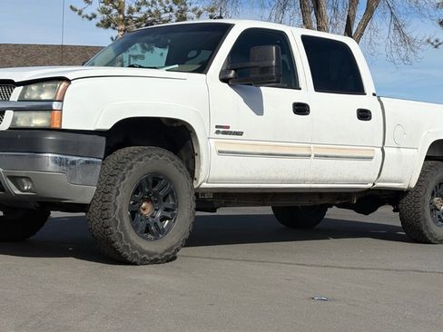 Used 2004 Chevrolet Silverado 2500 LT w/ Skid Plate Package image 4