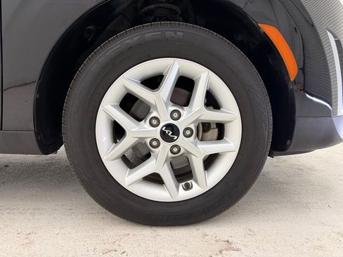 Used 2023 Kia Soul LX w/ Option Group 015 image 15