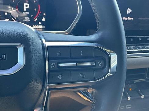 Used 2023 GMC Canyon Denali image 20