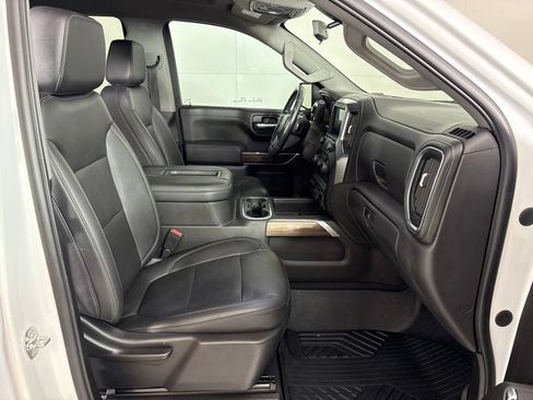 Used 2021 Chevrolet Silverado 1500 LT Trail Boss w/ Convenience Package II AWD/4WD image 25