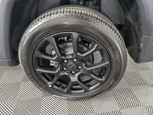 New 2026 Jeep Compass Latitude image 16