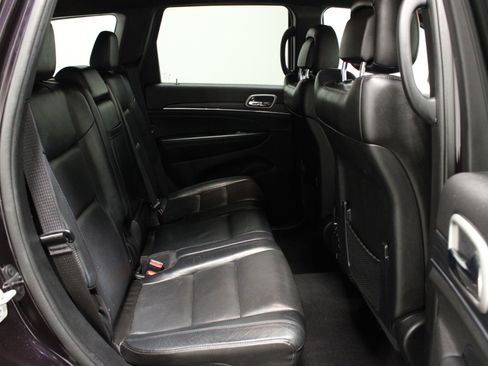 Used 2021 Jeep Grand Cherokee Limited w/ Luxury Group II image 17