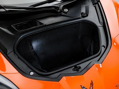 Used 2021 Chevrolet Corvette Stingray Premium Conv w/ Z51 Performance Package image 96