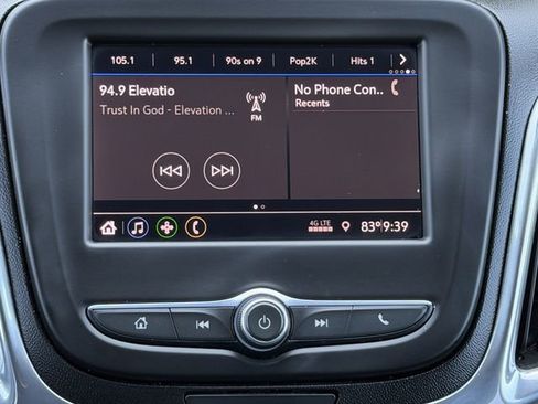 Used 2020 Chevrolet Equinox LT FWD image 17
