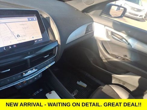Used 2022 Cadillac CT5 Luxury w/ Sun And Sound Package image 24